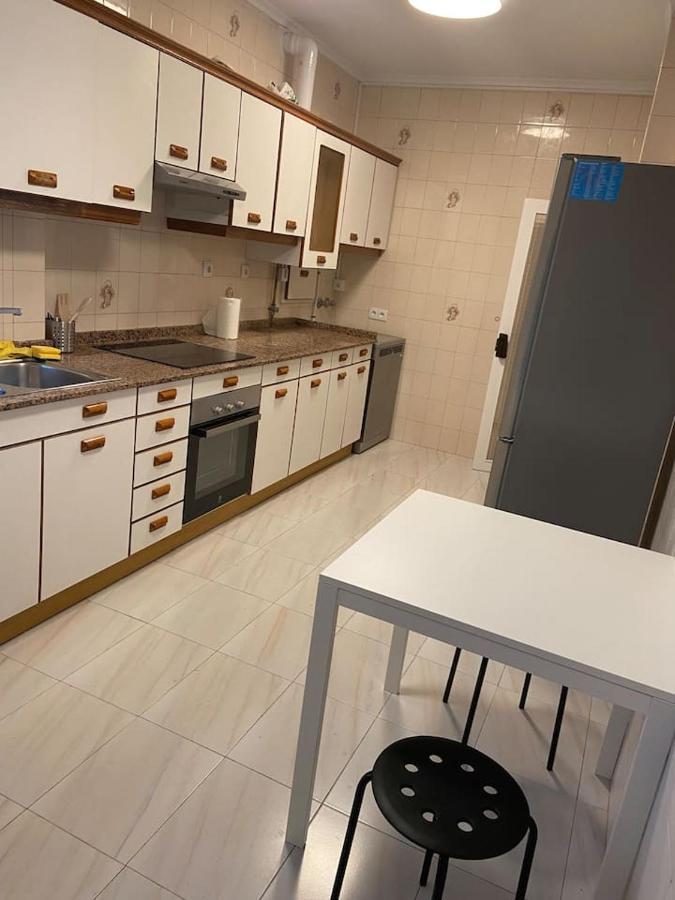 Amplio Apartamento En La Arena, 4 Hab Gijón Esterno foto